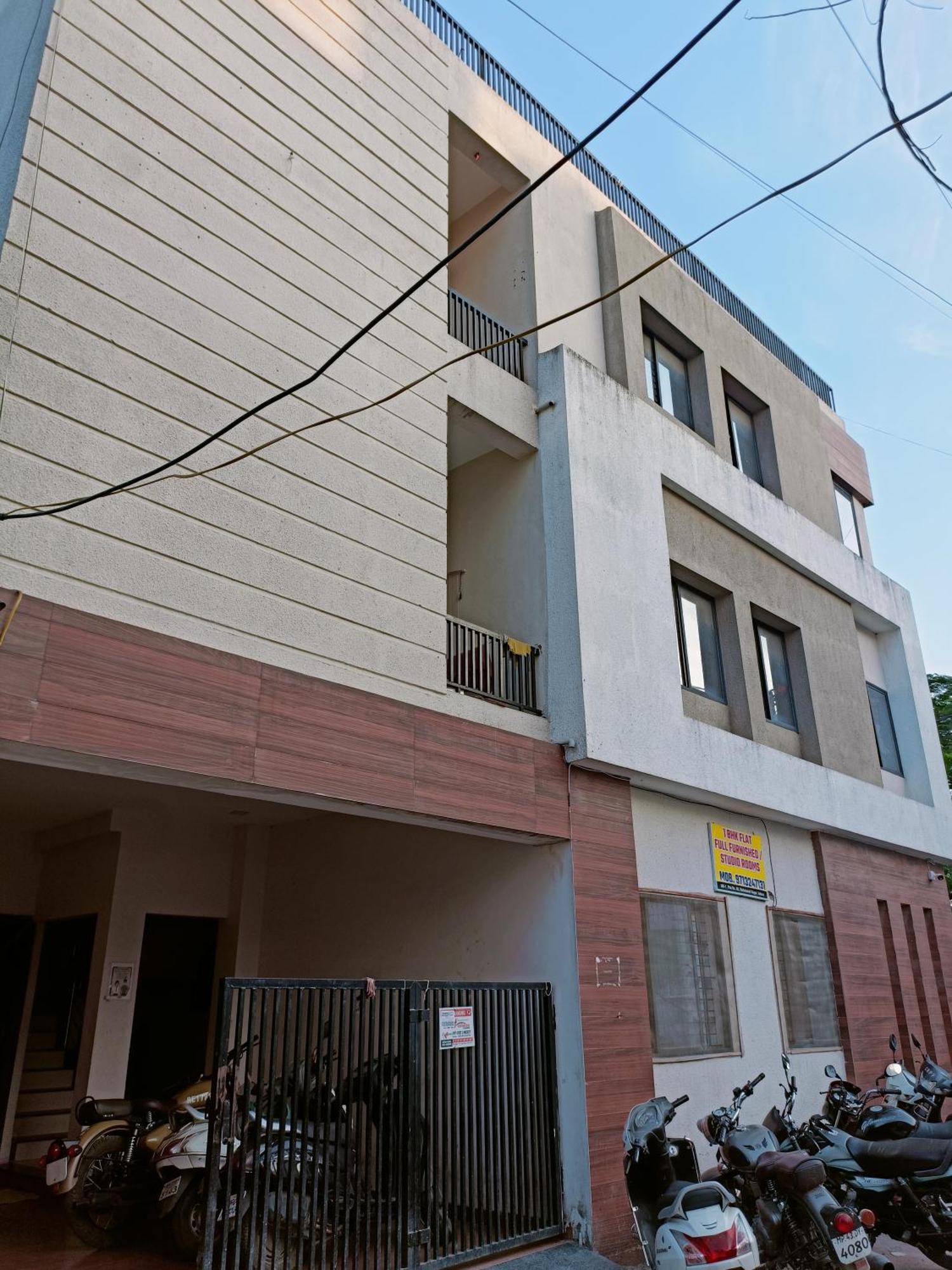Mahalaxmi Nagar Residency Ac Rooms Indore Eksteriør billede